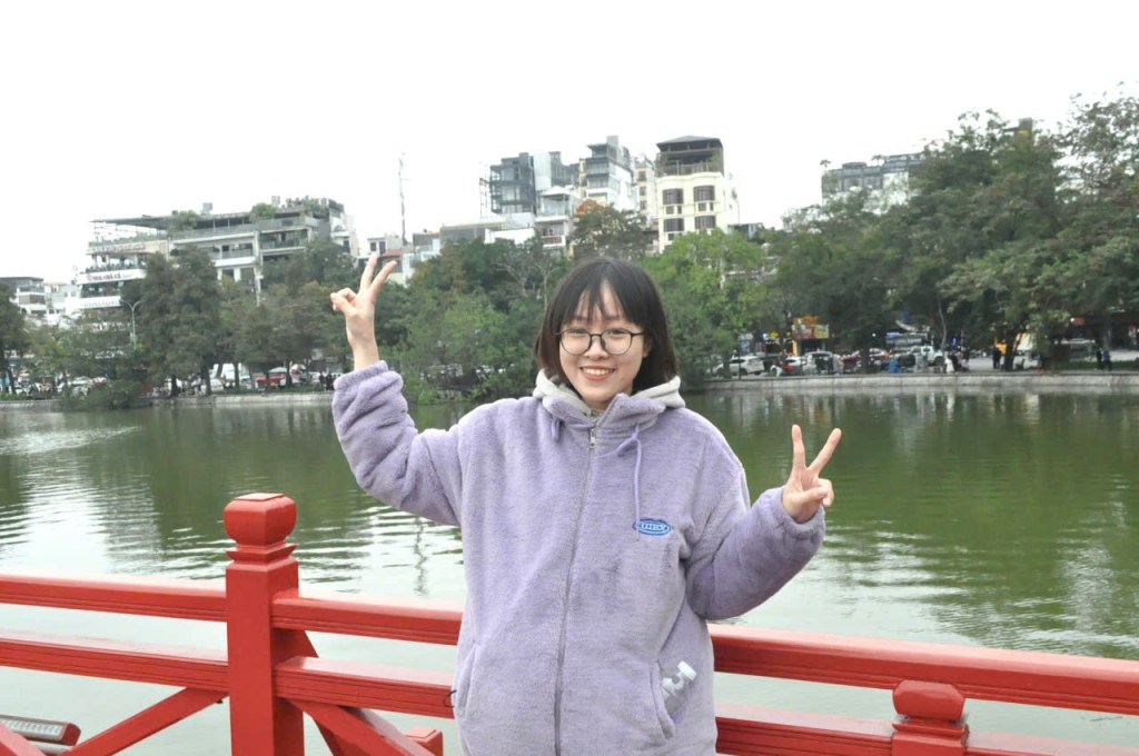 Viết cho Hà Nội – thành phố mình đã yêu từ lần đầu&nbsp;tiên…